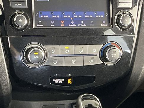 Used 2022 Nissan Rogue Sport S AWD/4WD image 18