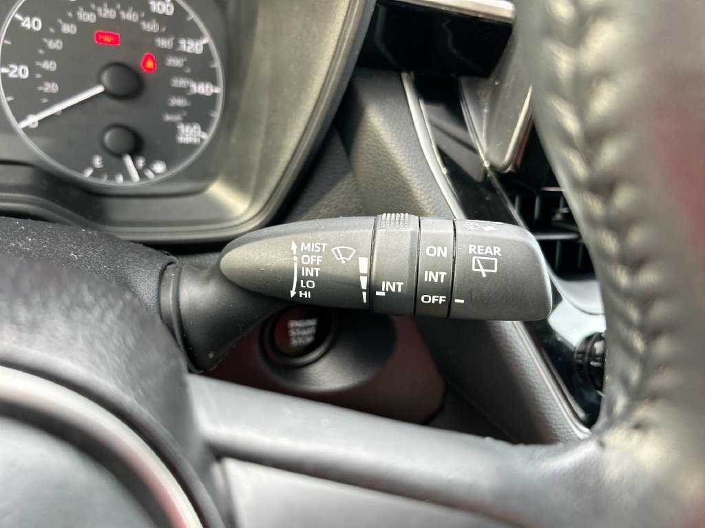 Used 2024 Toyota Corolla Cross LE FWD image 19