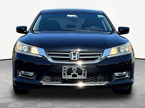 Used 2013 Honda Accord Sport image 2