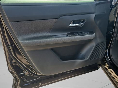 New 2026 Nissan Kicks SV FWD image 24