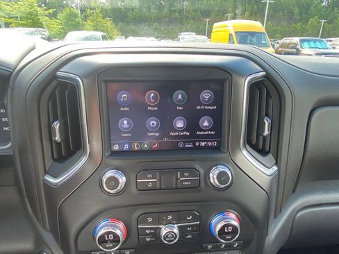Used 2020 GMC Sierra 1500 AT4 w/ AT4 Premium Package AWD/4WD image 15