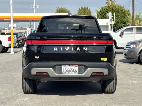 Used 2022 Rivian R1T Adventure AWD/4WD image 6