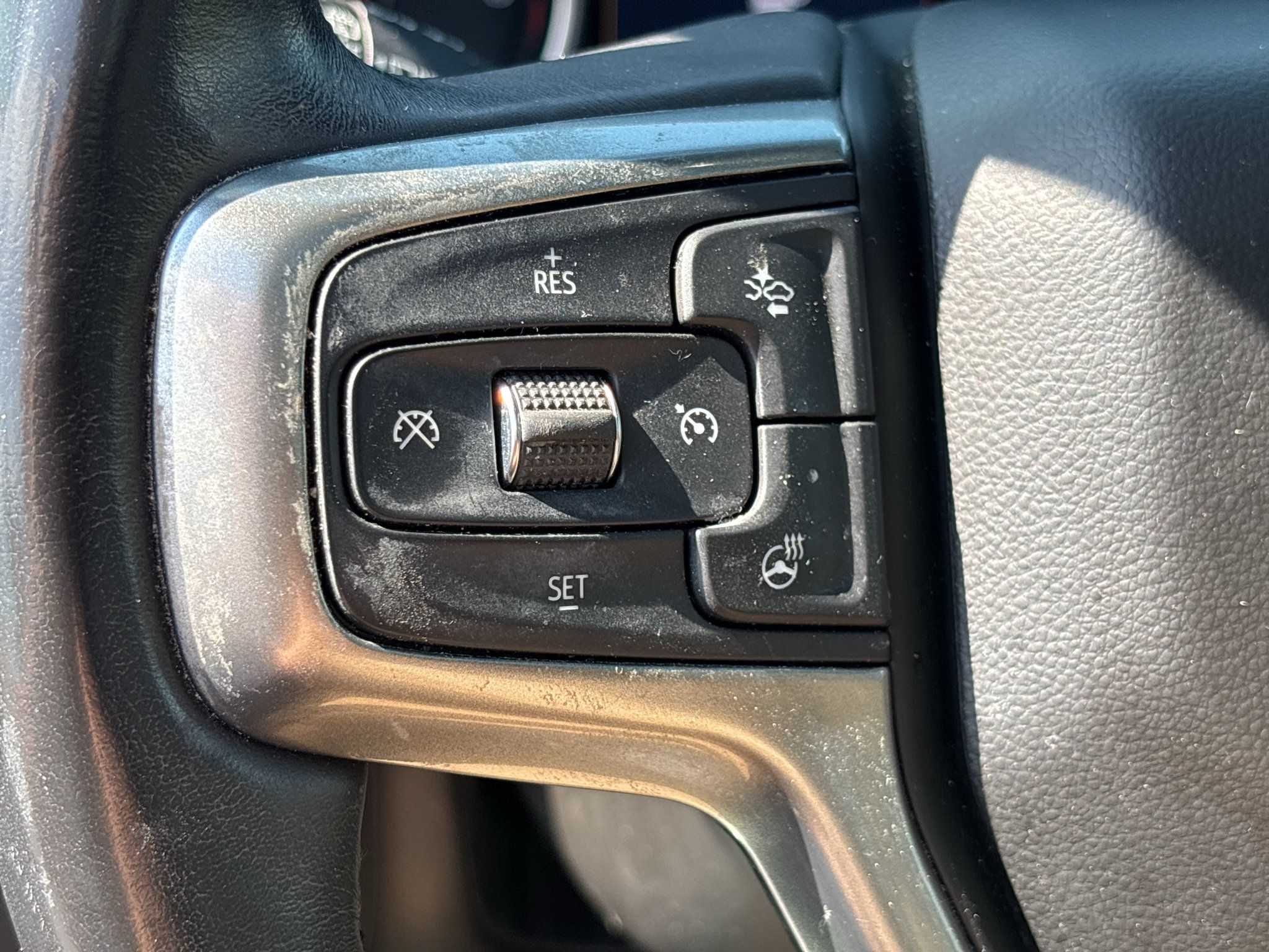 Used 2021 Chevrolet Tahoe Premier RWD image 14