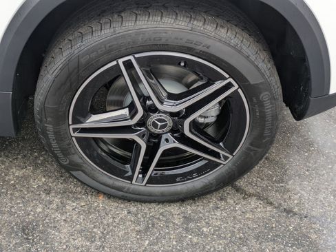New 2026 Mercedes-Benz GLA 250 4MATIC image 16
