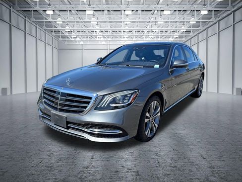 Used 2018 Mercedes-Benz S 560 4MATIC Sedan image 3