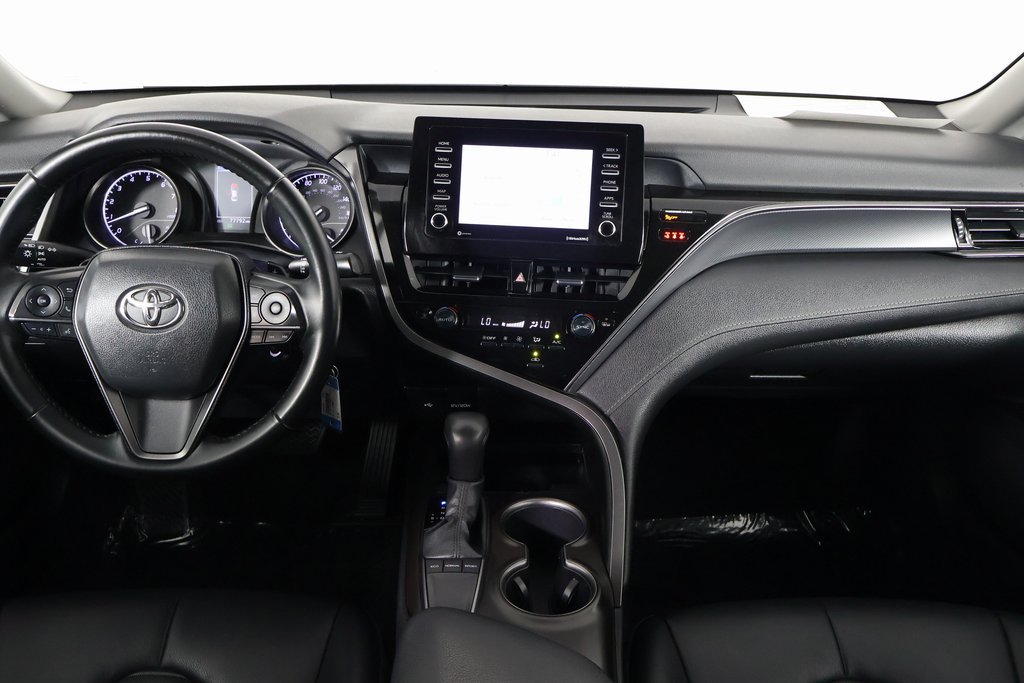 Used 2023 Toyota Camry SE FWD image 8