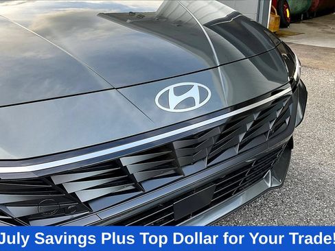 Used 2026 Hyundai Elantra SEL Sport Premium FWD image 38