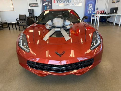 Used 2016 Chevrolet Corvette Stingray Coupe w/ 2LT Preferred Equipment Group RWD image 5