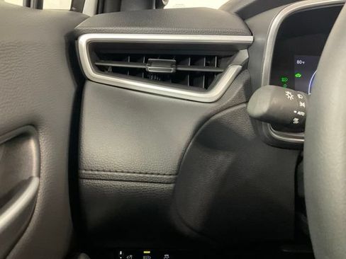 Used 2025 Toyota Corolla Cross AWD Hybrid w/ Convenience Package image 26