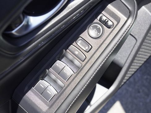 Used 2023 Honda Accord Sport image 12