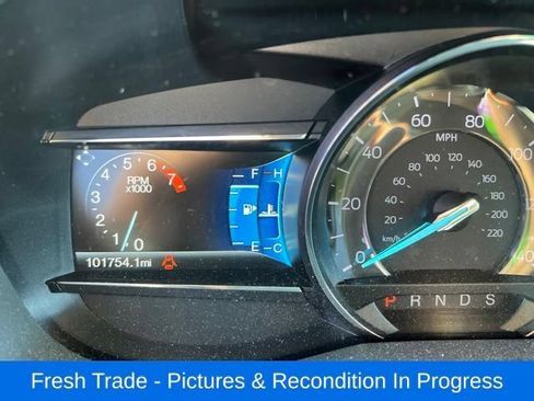 Used 2017 Ford Explorer Limited w/ Equipment Group 301A AWD/4WD image 14