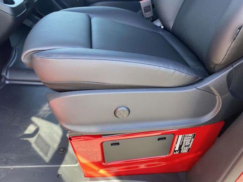 New 2025 Mercedes-Benz Sprinter 2500 image 19