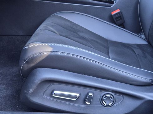 Certified 2025 Acura Integra A-Spec image 23