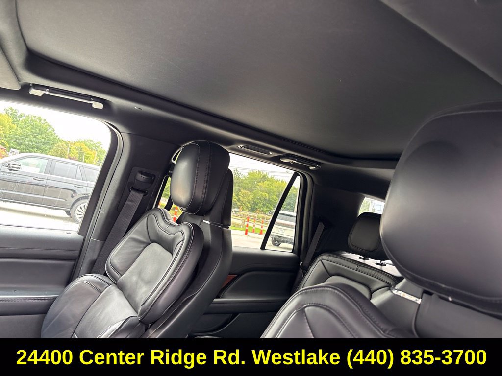 Used 2019 Lincoln Navigator Reserve AWD/4WD image 19