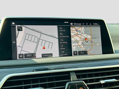 Used 2021 BMW 740i w/ Premium Package RWD image 13