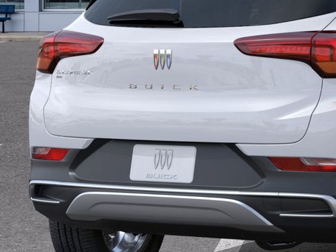 New 2026 Buick Encore GX Preferred image 7