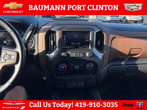 Used 2021 Chevrolet Silverado 1500 High Country w/ Technology Package AWD/4WD image 18