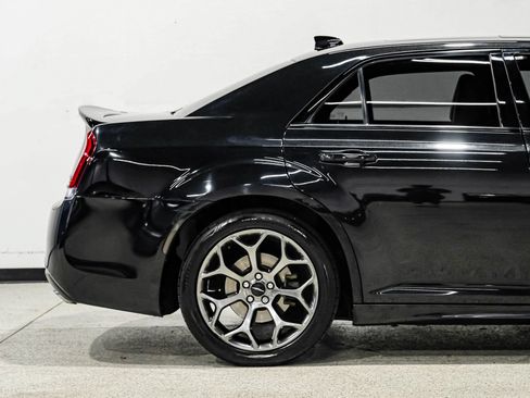 Used 2015 Chrysler 300 S w/ 300S Premium Group RWD image 12