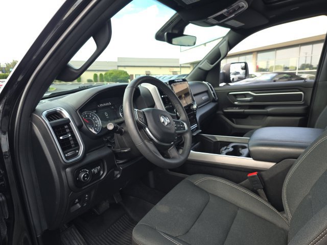 Used 2025 RAM 1500 Big Horn AWD/4WD image 16