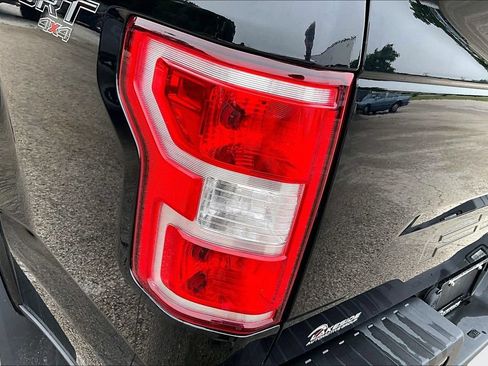 Used 2018 Ford F150 XLT w/ Equipment Group 302A Luxury AWD/4WD image 22