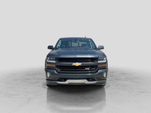 Used 2017 Chevrolet Silverado 1500 LT w/ All Star Edition AWD/4WD image 9