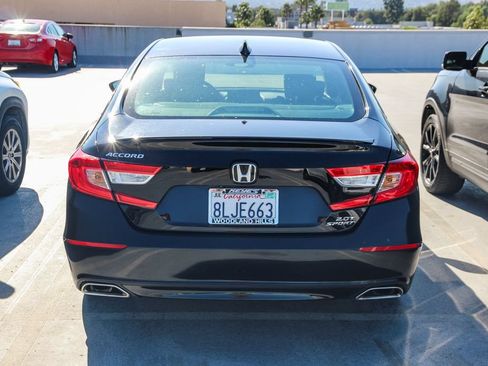 Used 2019 Honda Accord Sport image 3