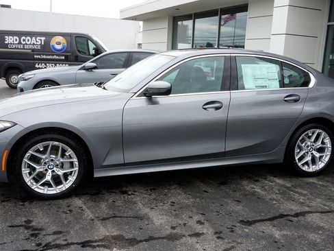 New 2026 BMW 330i xDrive Sedan w/ Convenience Package AWD/4WD image 2