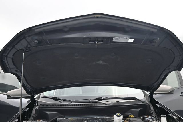Used 2022 Chevrolet Equinox LS w/ LS Convenience Package FWD image 16