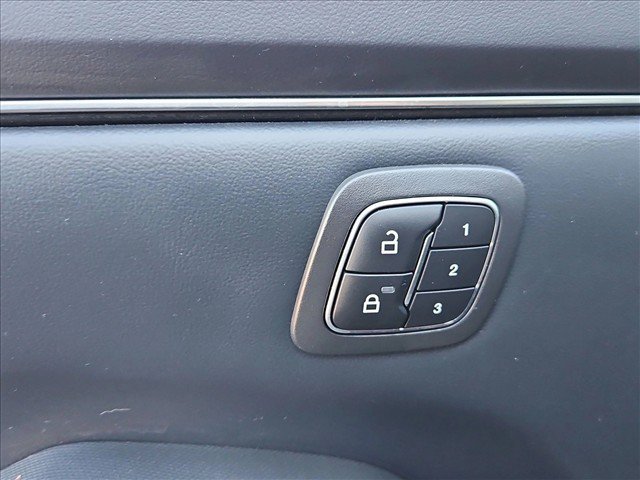 Used 2023 Ford Mustang Mach-E Select w/ Comfort Package Lite RWD image 21