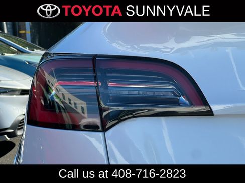 Used 2022 Tesla Model Y Performance image 13