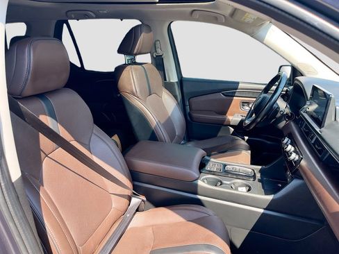 Used 2023 Honda Pilot Elite image 30