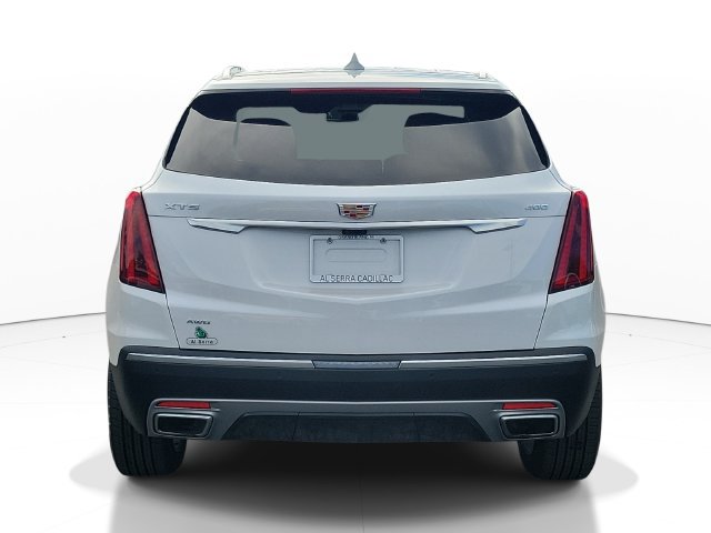 Used 2025 Cadillac XT5 Premium Luxury w/ Technology Package AWD/4WD image 3