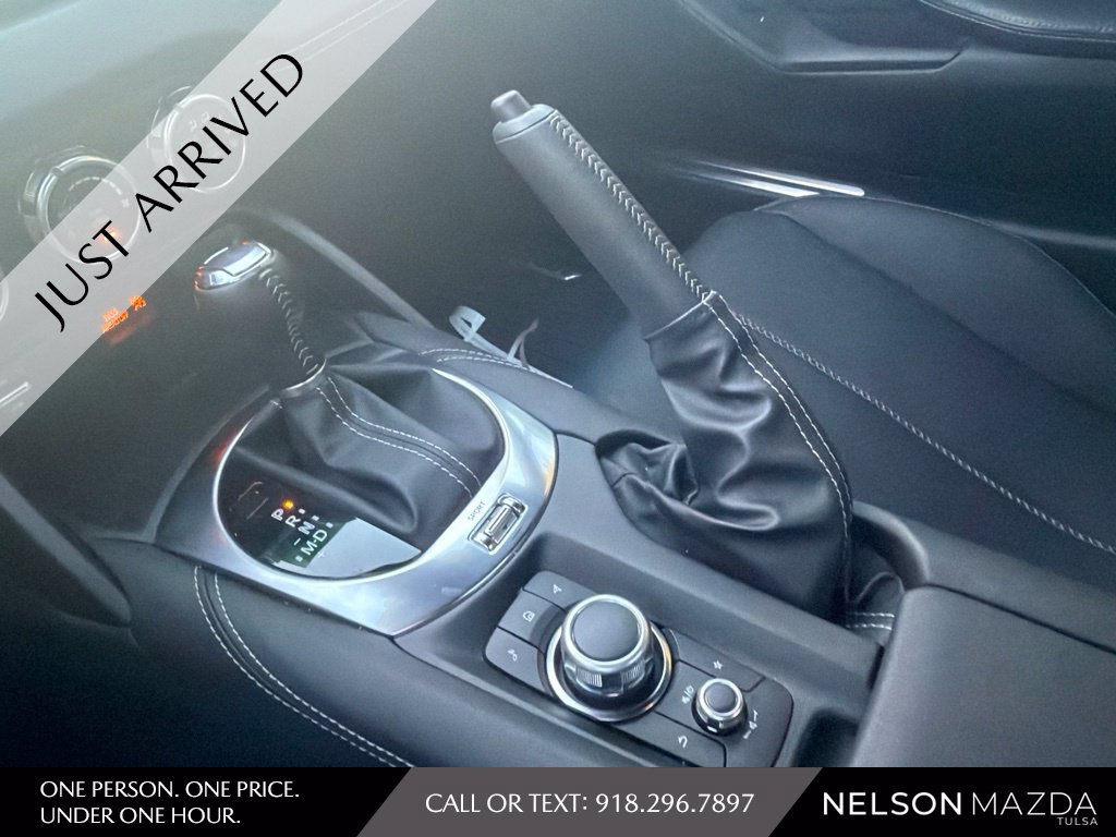 Used 2024 MAZDA MX-5 Miata RF Grand Touring w/ Weather Package RWD image 11