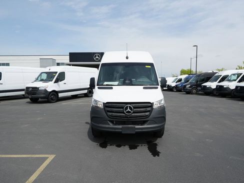 New 2026 Mercedes-Benz Sprinter 2500 image 2