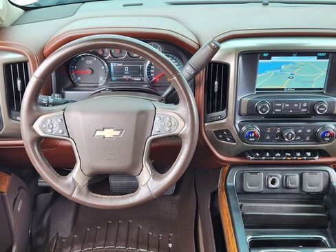 Used 2016 Chevrolet Silverado 2500 High Country w/ Duramax Plus Package AWD/4WD image 24