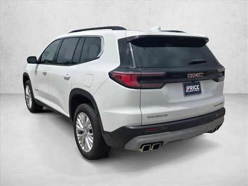 Used 2026 GMC Acadia Elevation w/ Elevation Premium Package FWD image 9