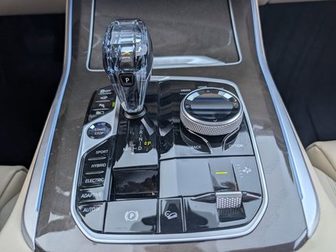 Used 2022 BMW X5 xDrive45e w/ Executive Package image 22