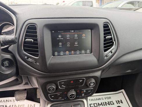 Used 2019 Jeep Compass Sport w/ Tech Group image 18