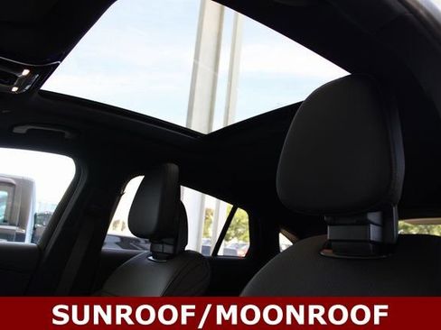 New 2026 Mercedes-Benz GLC 300 4MATIC image 19