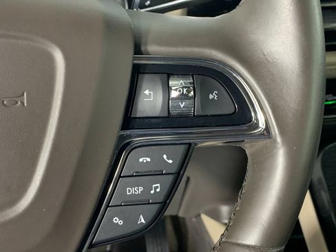 Used 2021 Lincoln Nautilus Reserve w/ Equipment Group 201A FWD image 19