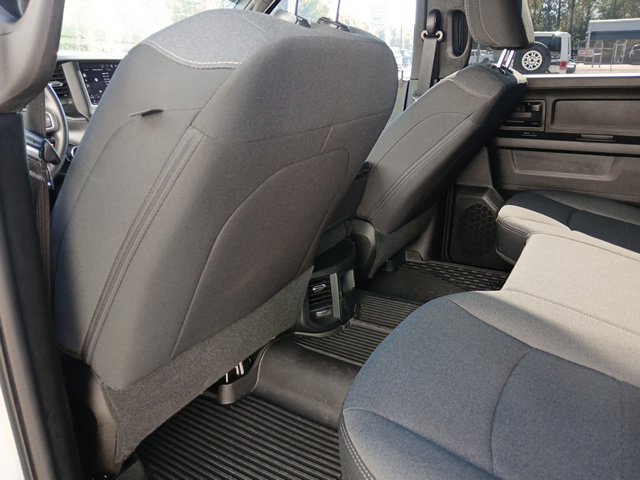 Used 2024 RAM 2500 Tradesman w/ Chrome Appearance Group AWD/4WD image 16