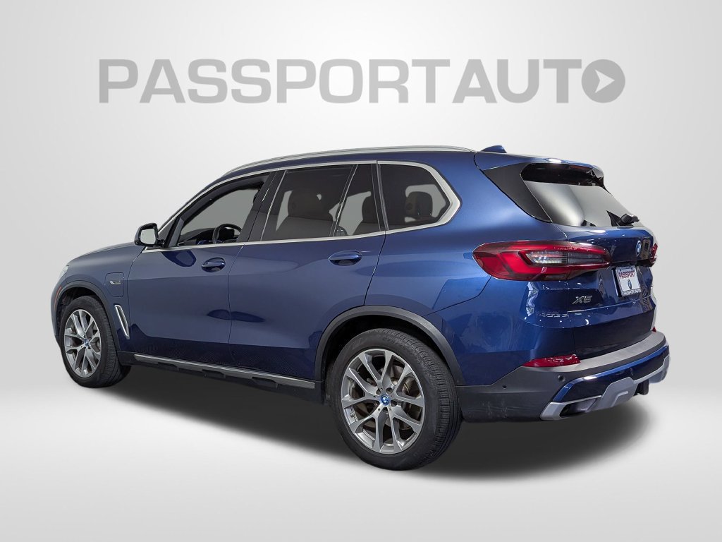 Certified 2023 BMW X5 xDrive45e w/ Climate Comfort Package AWD/4WD image 3