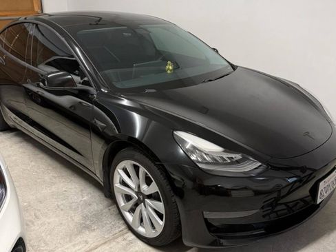 Used 2020 Tesla Model 3 Standard Range RWD image 1