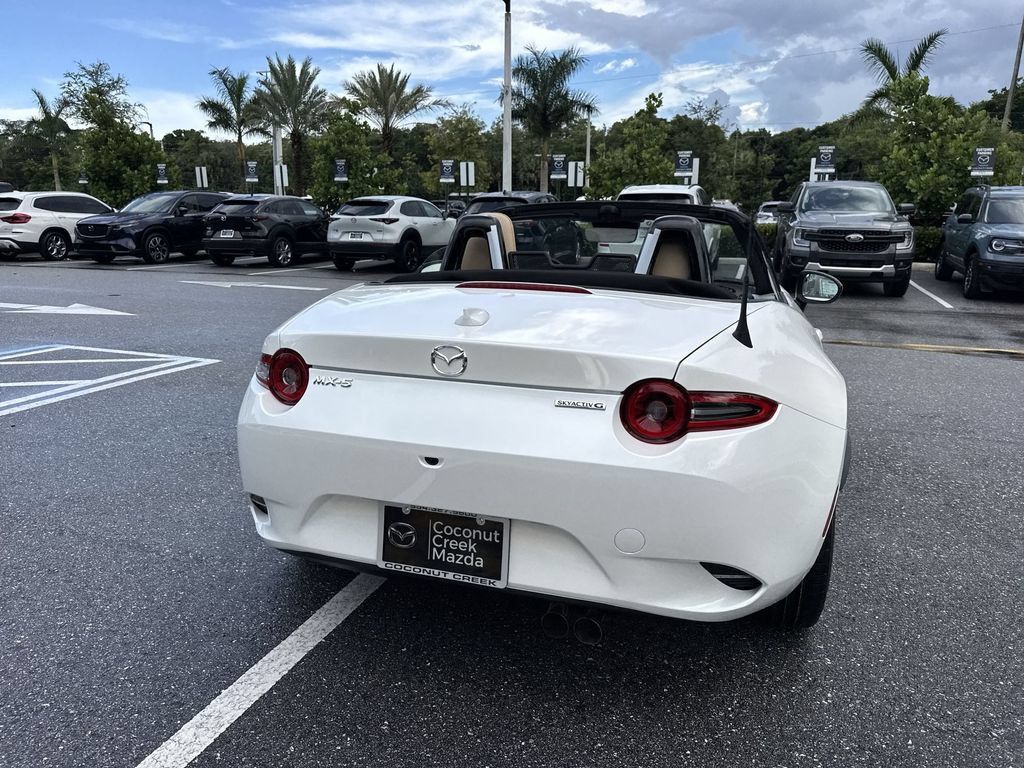 New 2026 MAZDA MX-5 Miata Grand Touring RWD image 25