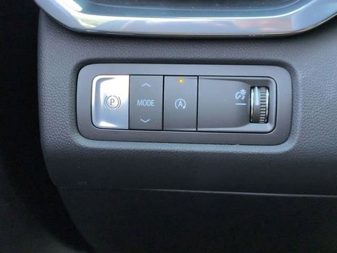 New 2026 GMC Acadia Denali w/ Super Cruise Package image 18