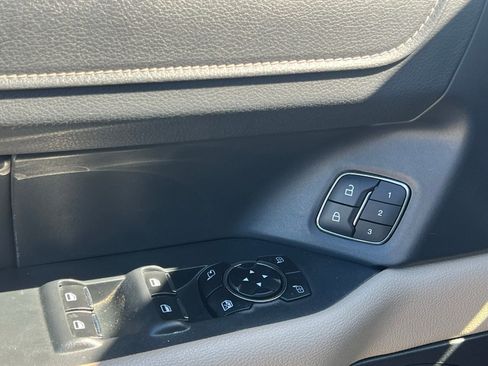 Used 2024 Ford Expedition Max Limited image 28