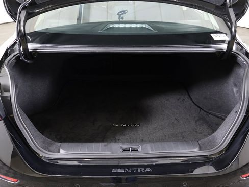 Used 2024 Nissan Sentra SV image 17