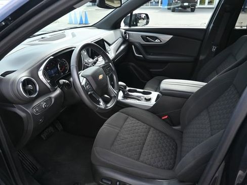 Used 2022 Chevrolet Blazer LT image 9
