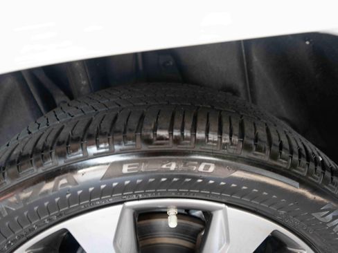 Used 2024 Lexus UX 250h F Sport AWD/4WD image 31