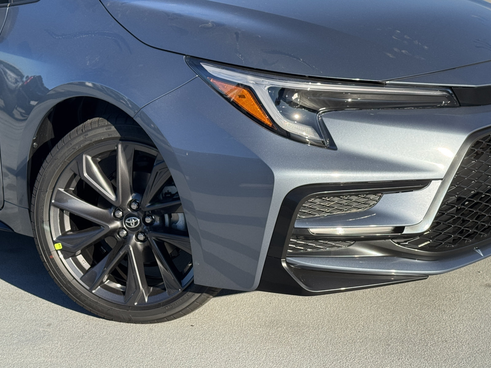 New 2027 Toyota Corolla SE FWD image 10